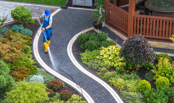 Best Deck Cleaning Services  in Providence, RI